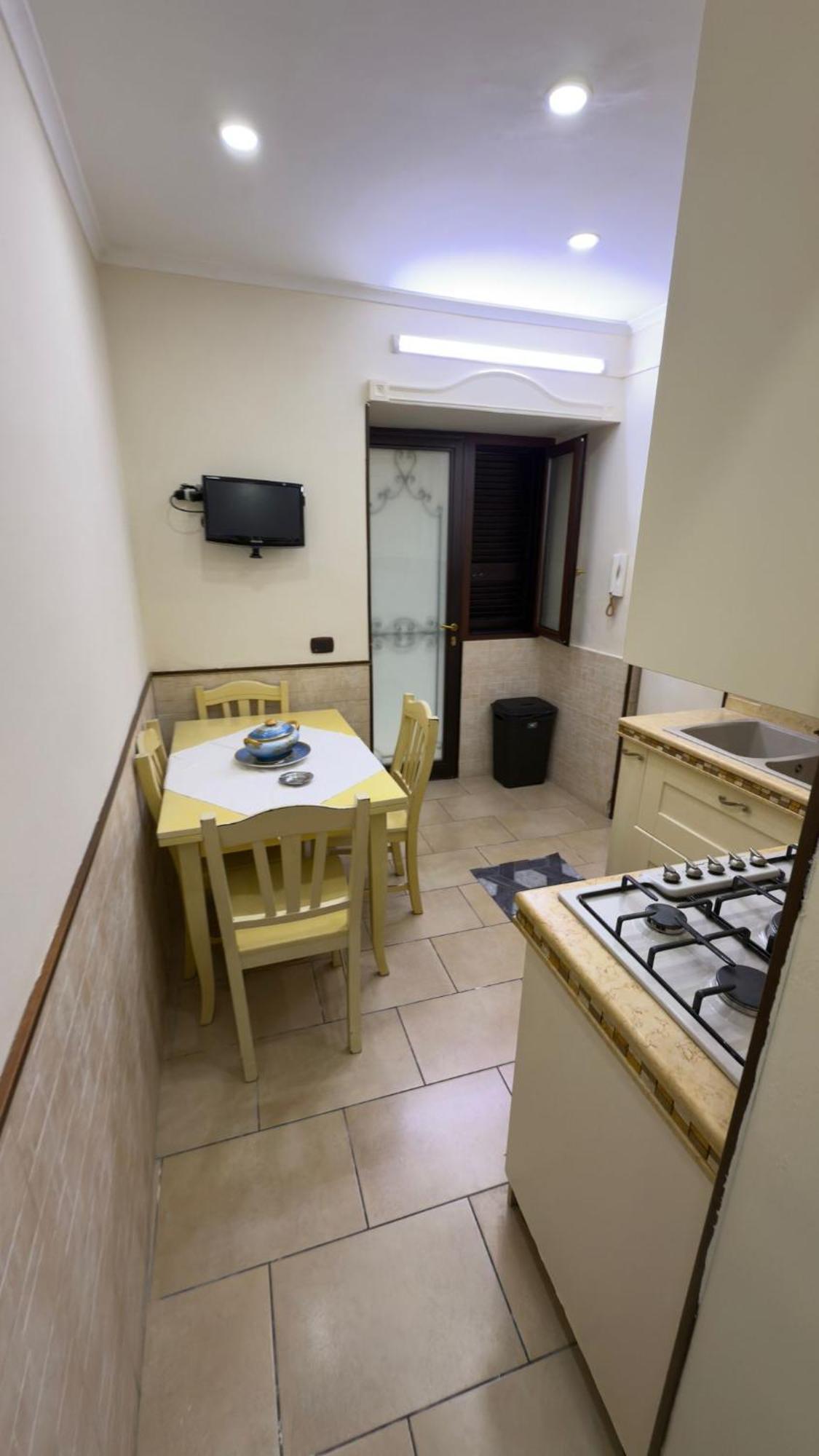 Bed and Breakfast Beb Don Gennaro à Naples Extérieur photo